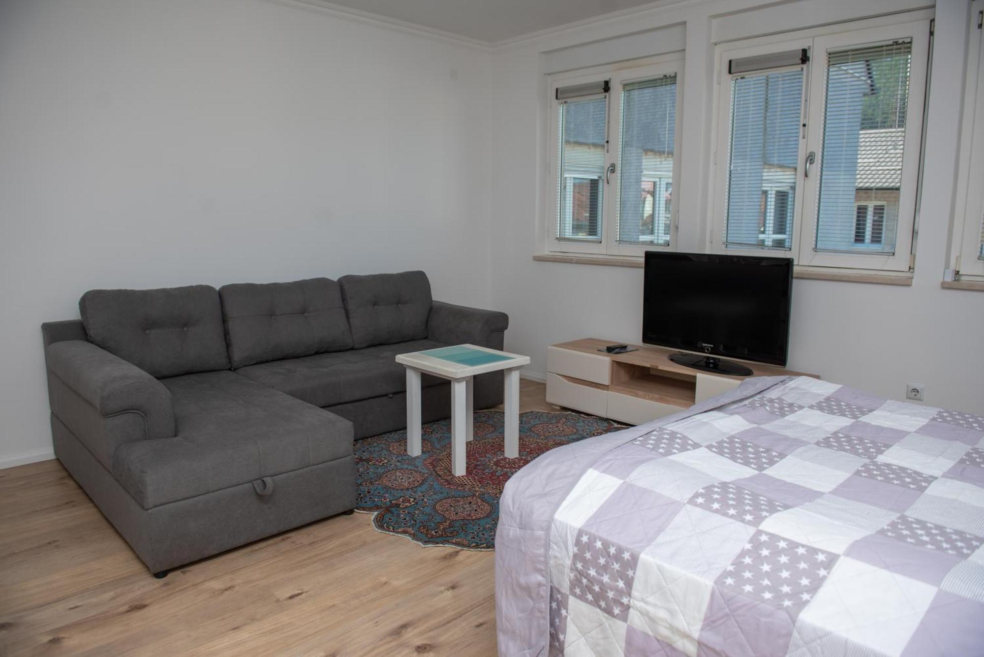 Central Apartment Konjic Exteriör bild